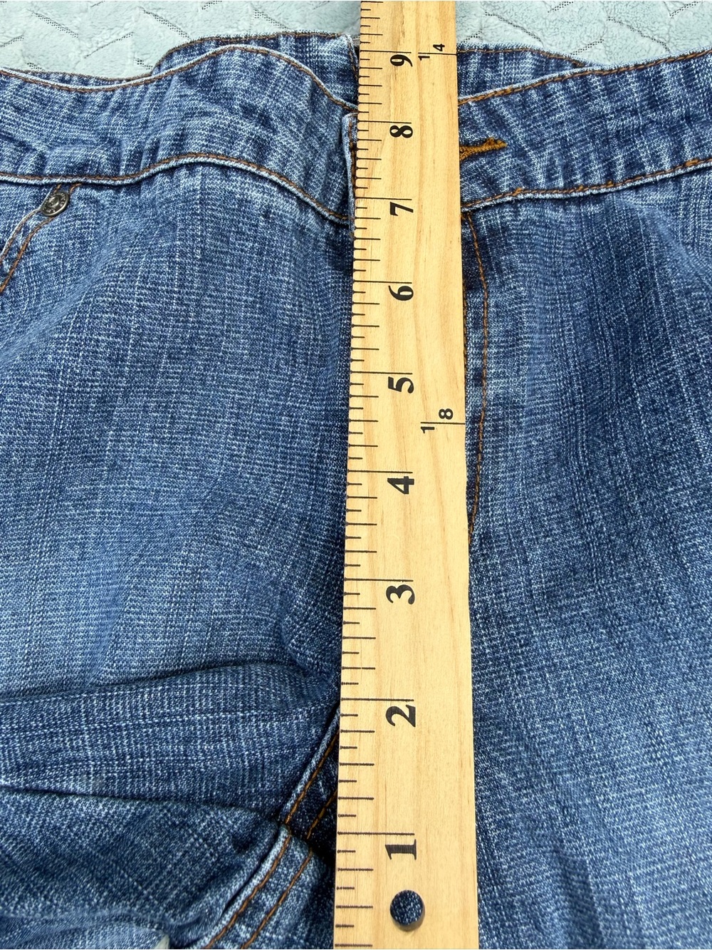 Vintage JLO Pocketless Slit Hem Flare Jeans 2000s - Picture 7 of 13